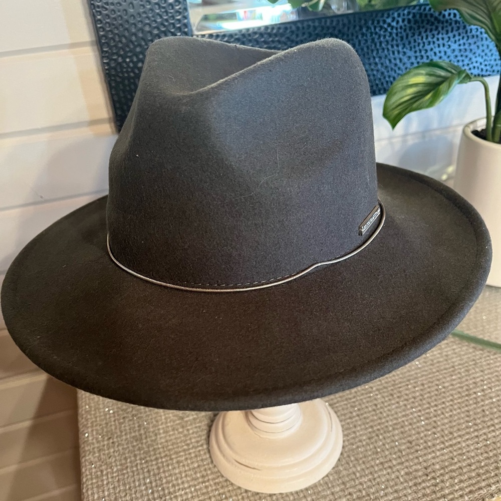NWT Vince Camuto grey wool fedora hat